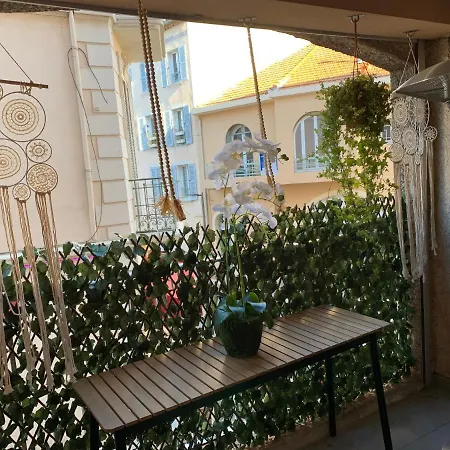 Tt Confort Coeur Avec Terrasse Et Parking Gratuit Apartment